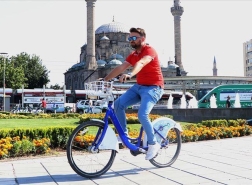 فيروس كورونا يزيد من إقبال الأتراك على ركوب الدراجات الهوائية