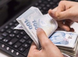كم مواطن في تركيا لديه 10  آلاف ليرة في البنك؟