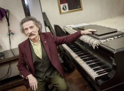 وفاة فنان تركي شهير عن 74 عاما