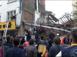 انهيار مبنى من طابقين بداخله 27 شخصًا فى ملاطية (صور)