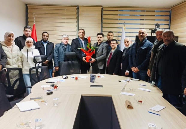 جانب من لقاء المجلس الأعلى للجاليات العربية مع ادارة الهجرة في اسطنبول